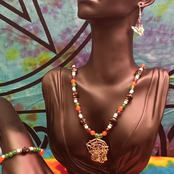 Handmade Halloween Gemstone Jewelry Set - Picture 8 of 11